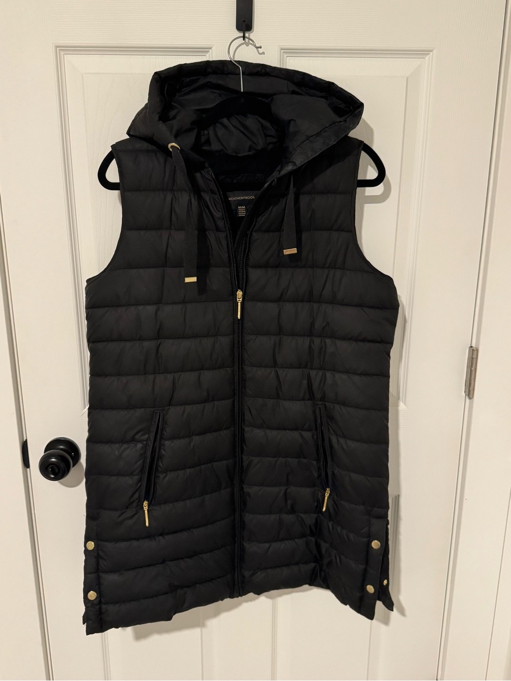 Women’s Black Quilted Hooded Puffer Vest